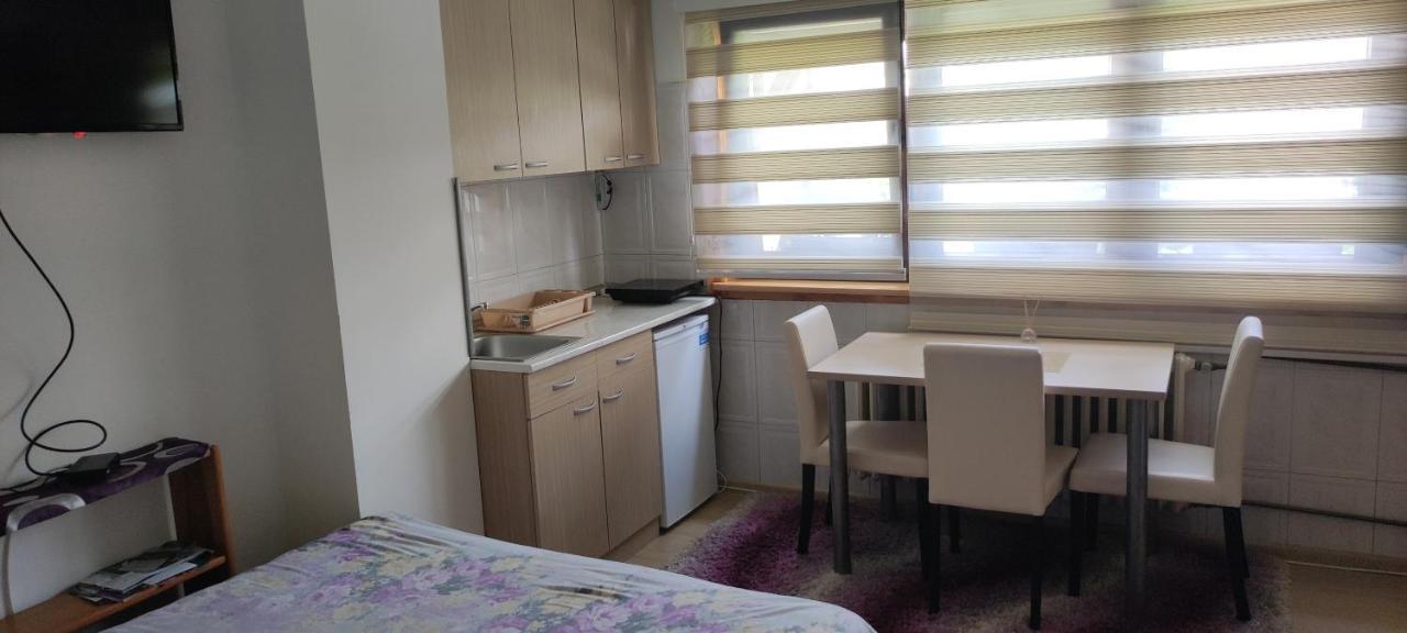 Apartment Bucic ซลาตีบอร์ ภายนอก รูปภาพ